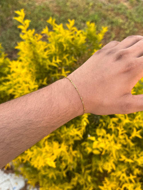 Gold circles bracelet