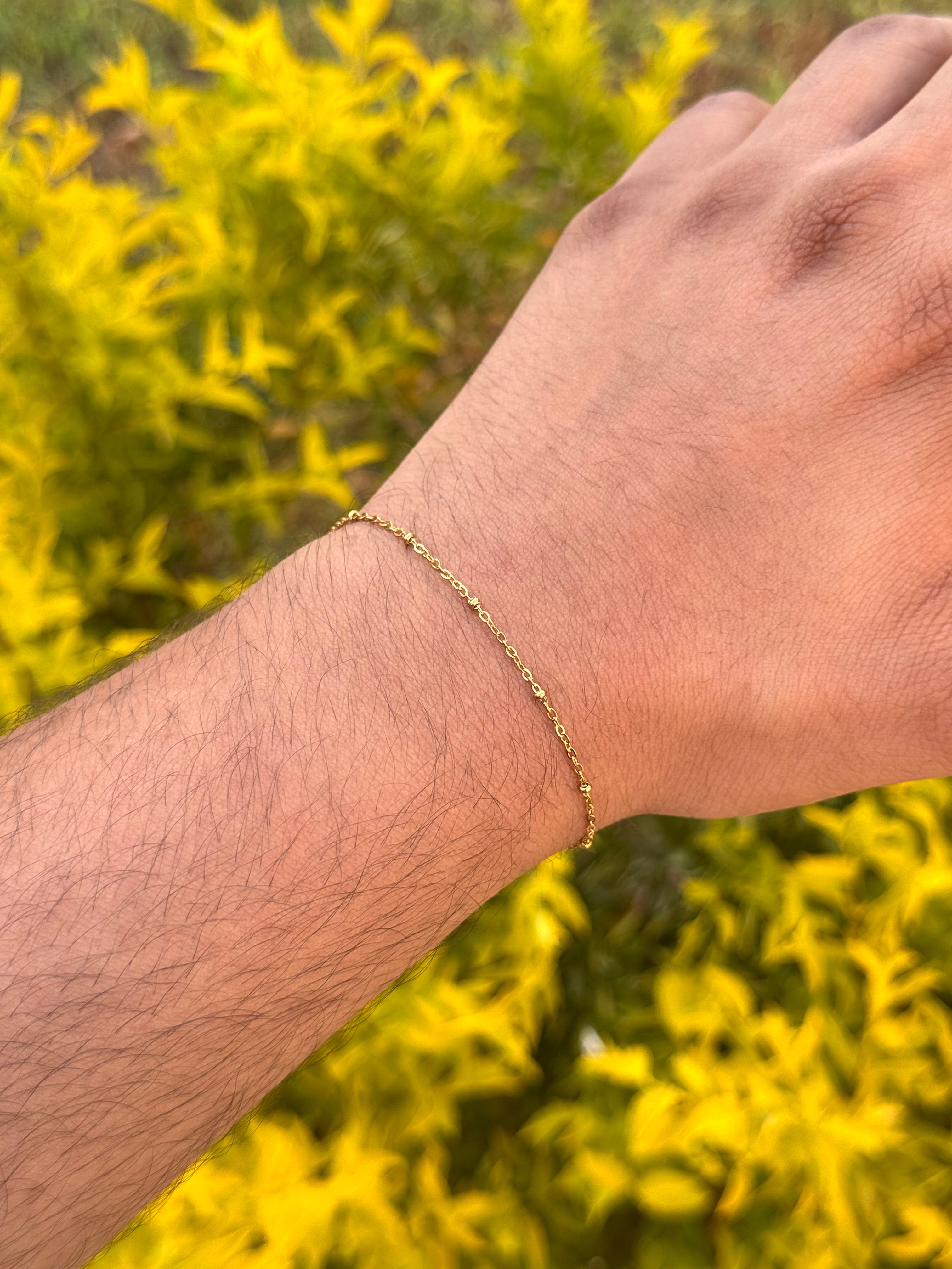 Gold circles bracelet